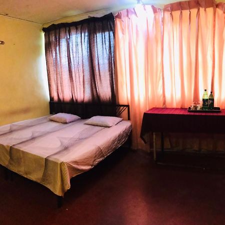 Coca Cola Hostel Malabe Екстериор снимка