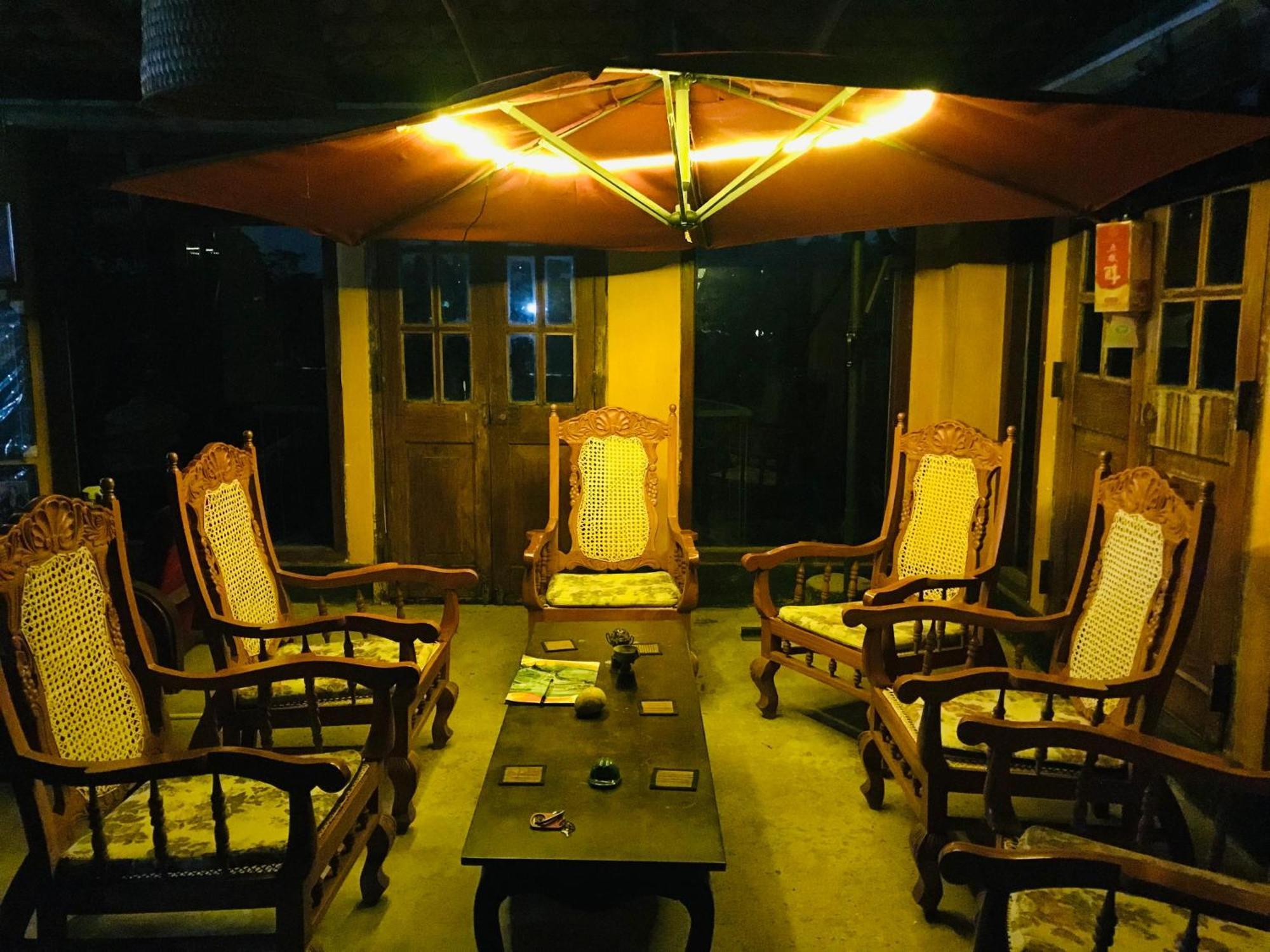 Coca Cola Hostel Malabe Екстериор снимка