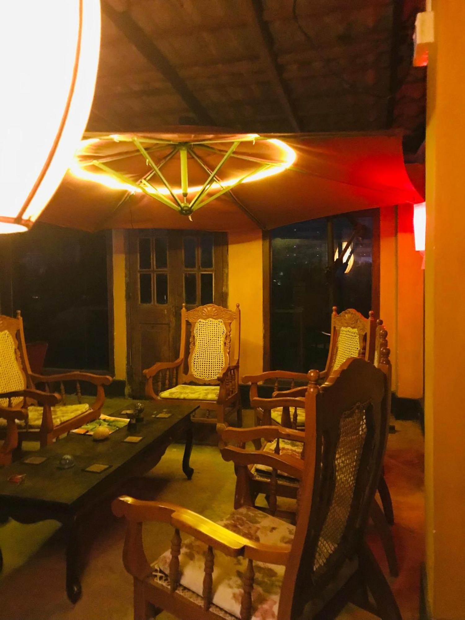 Coca Cola Hostel Malabe Екстериор снимка